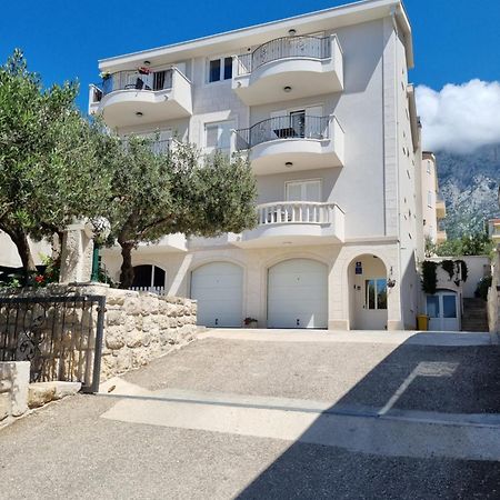 Apartments Tomas Makarska Ngoại thất bức ảnh