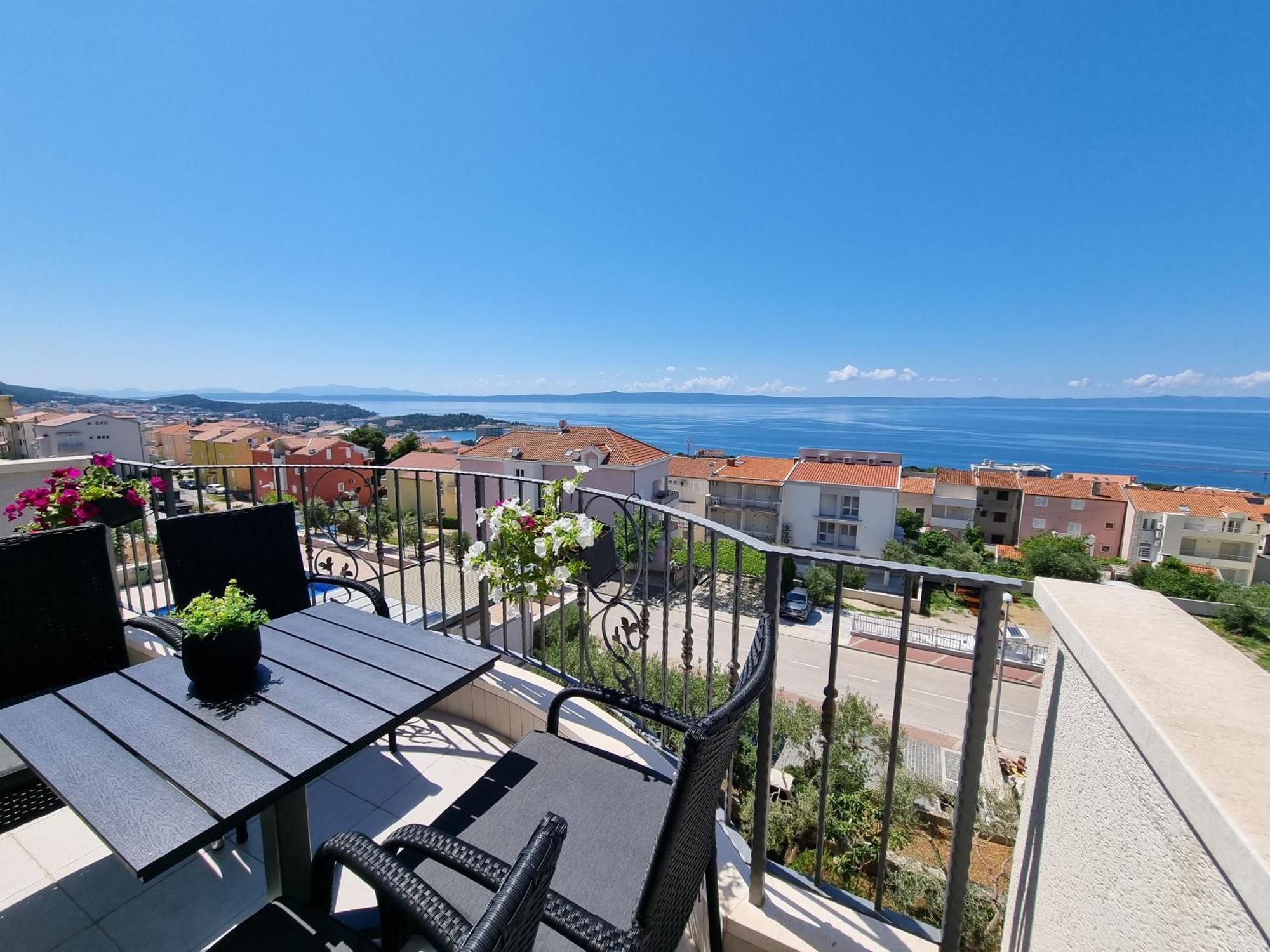 Apartments Tomas Makarska Ngoại thất bức ảnh