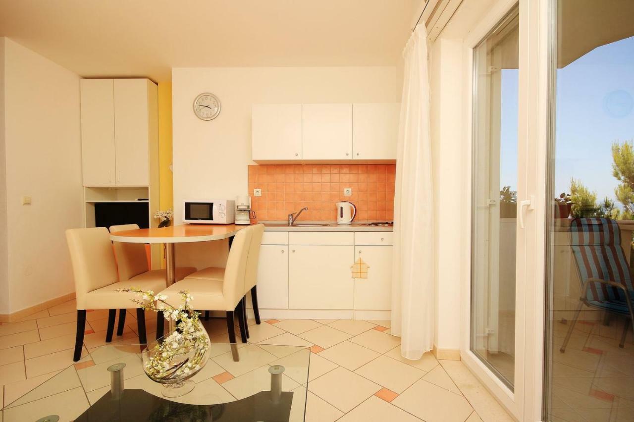 Apartments Tomas Makarska Ngoại thất bức ảnh