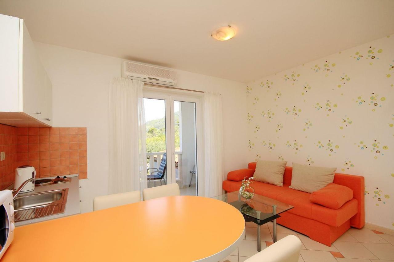 Apartments Tomas Makarska Ngoại thất bức ảnh
