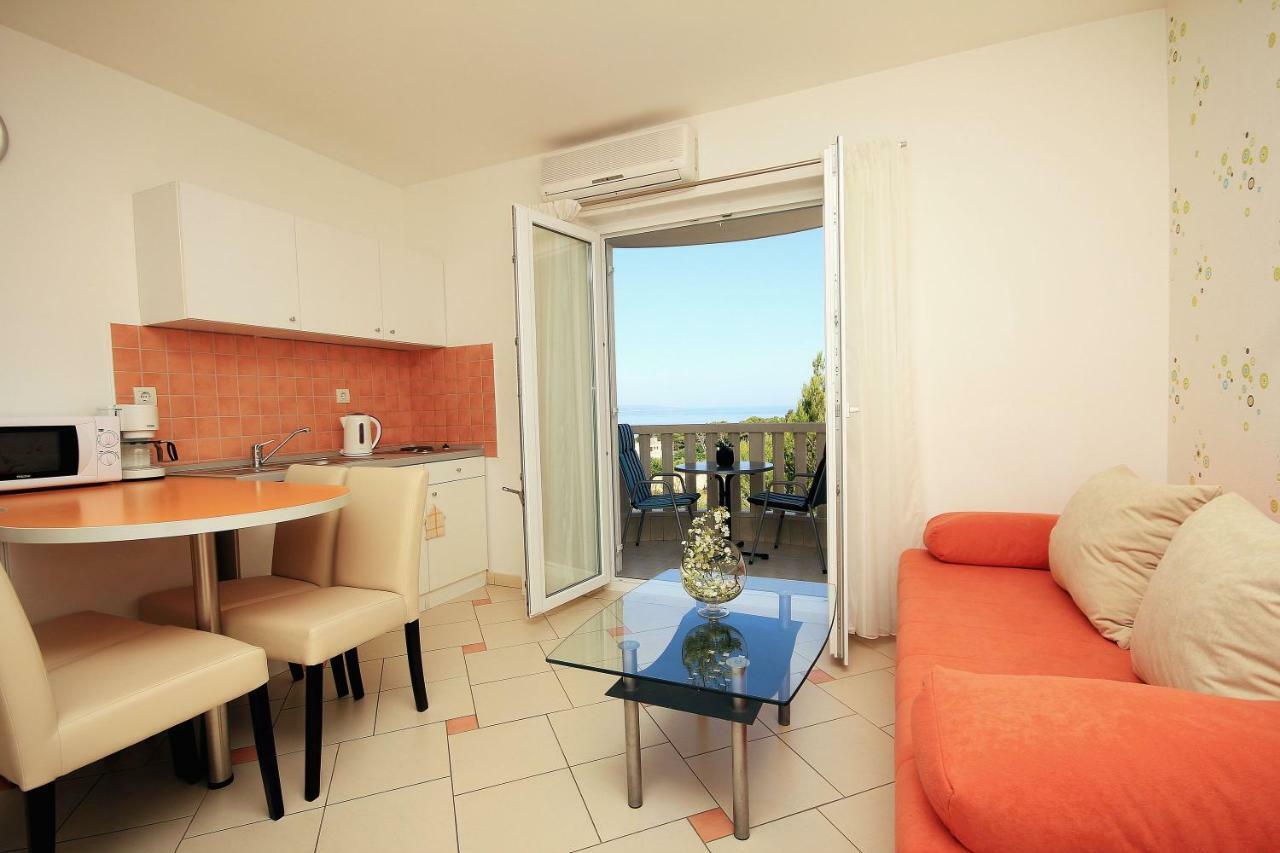 Apartments Tomas Makarska Ngoại thất bức ảnh
