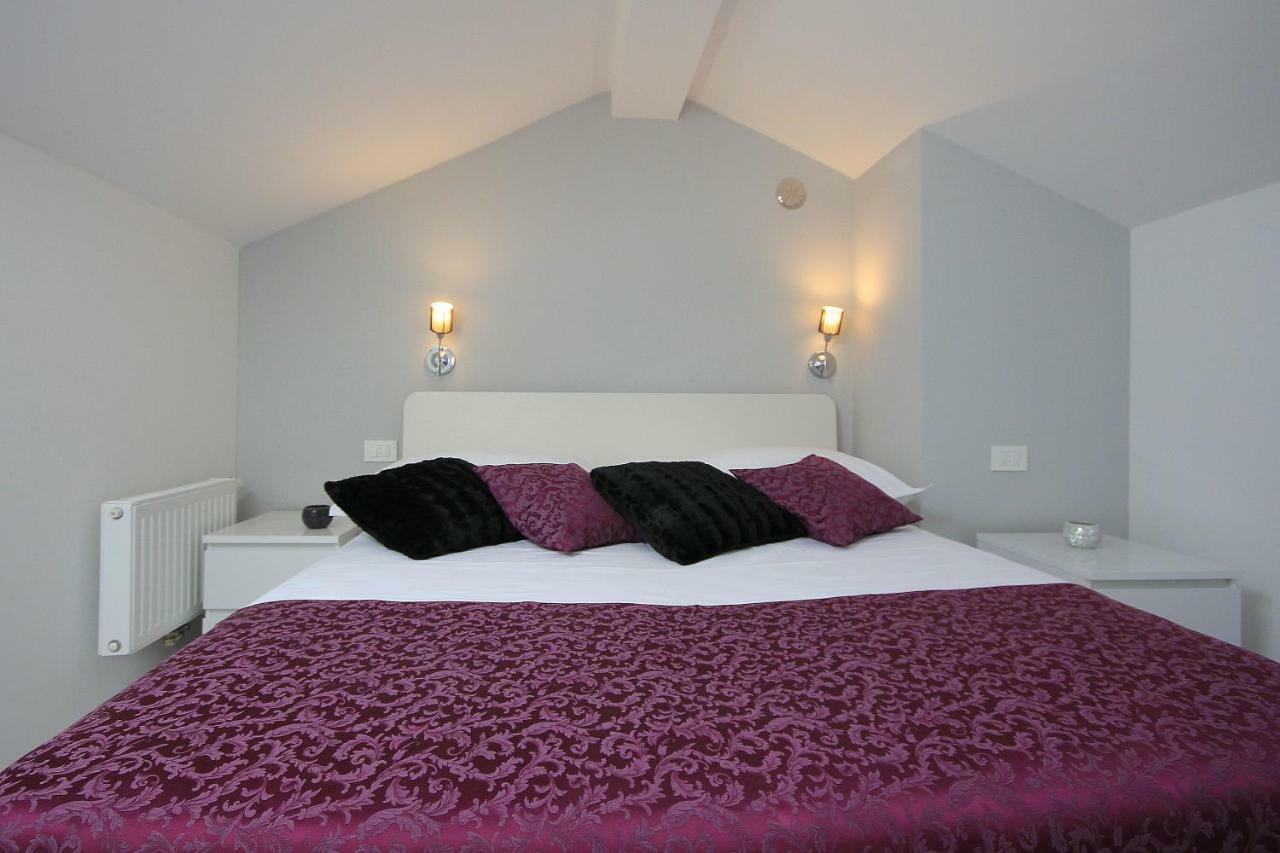Apartments Tomas Makarska Ngoại thất bức ảnh