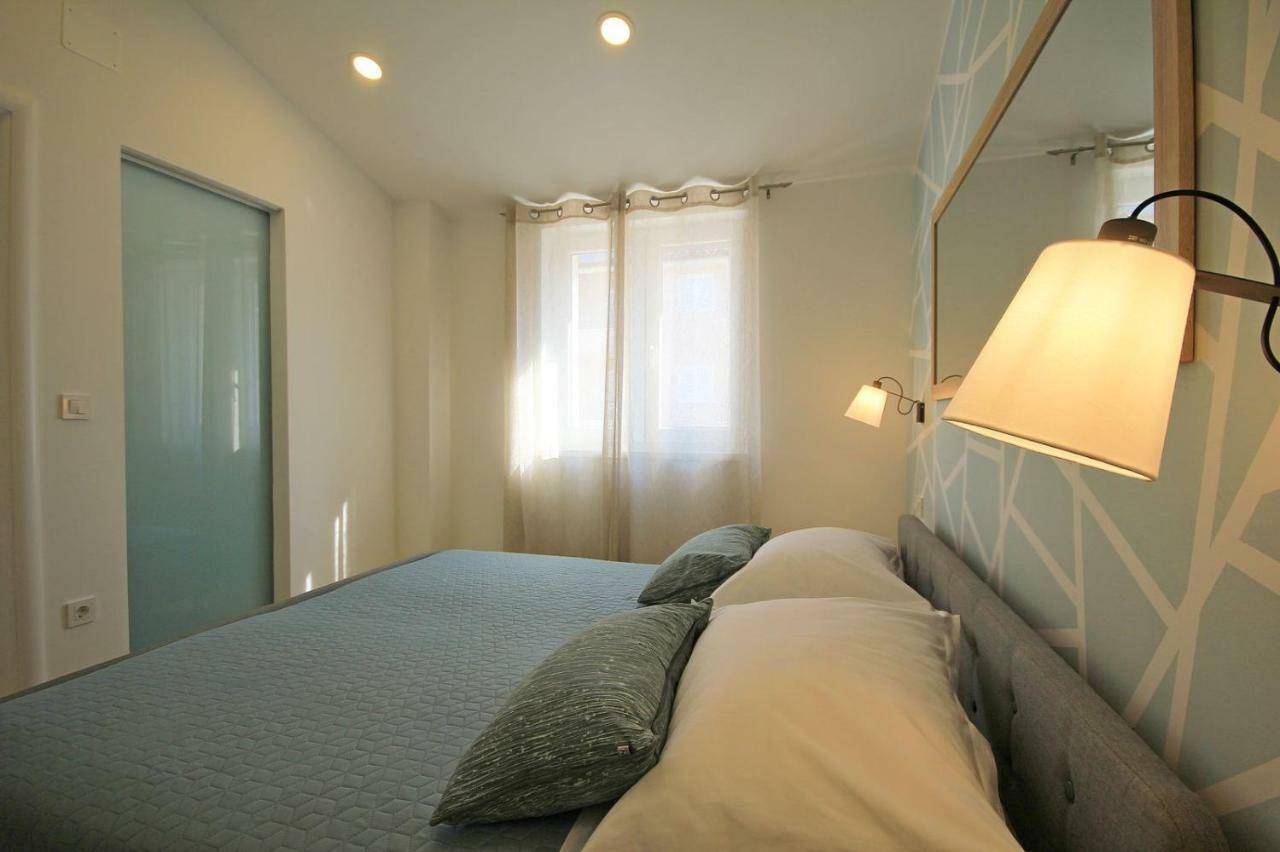 Apartments Tomas Makarska Ngoại thất bức ảnh