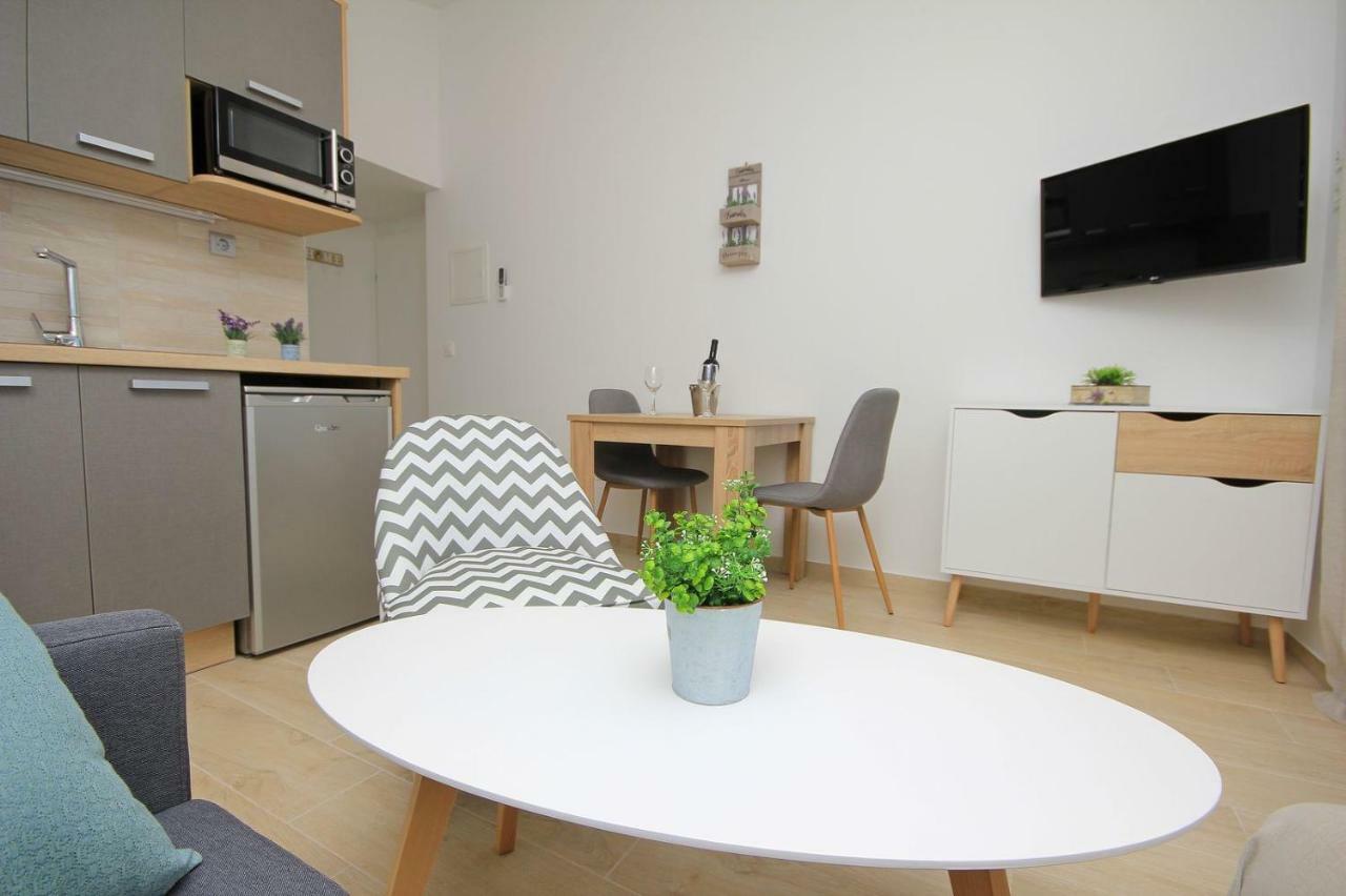 Apartments Tomas Makarska Ngoại thất bức ảnh